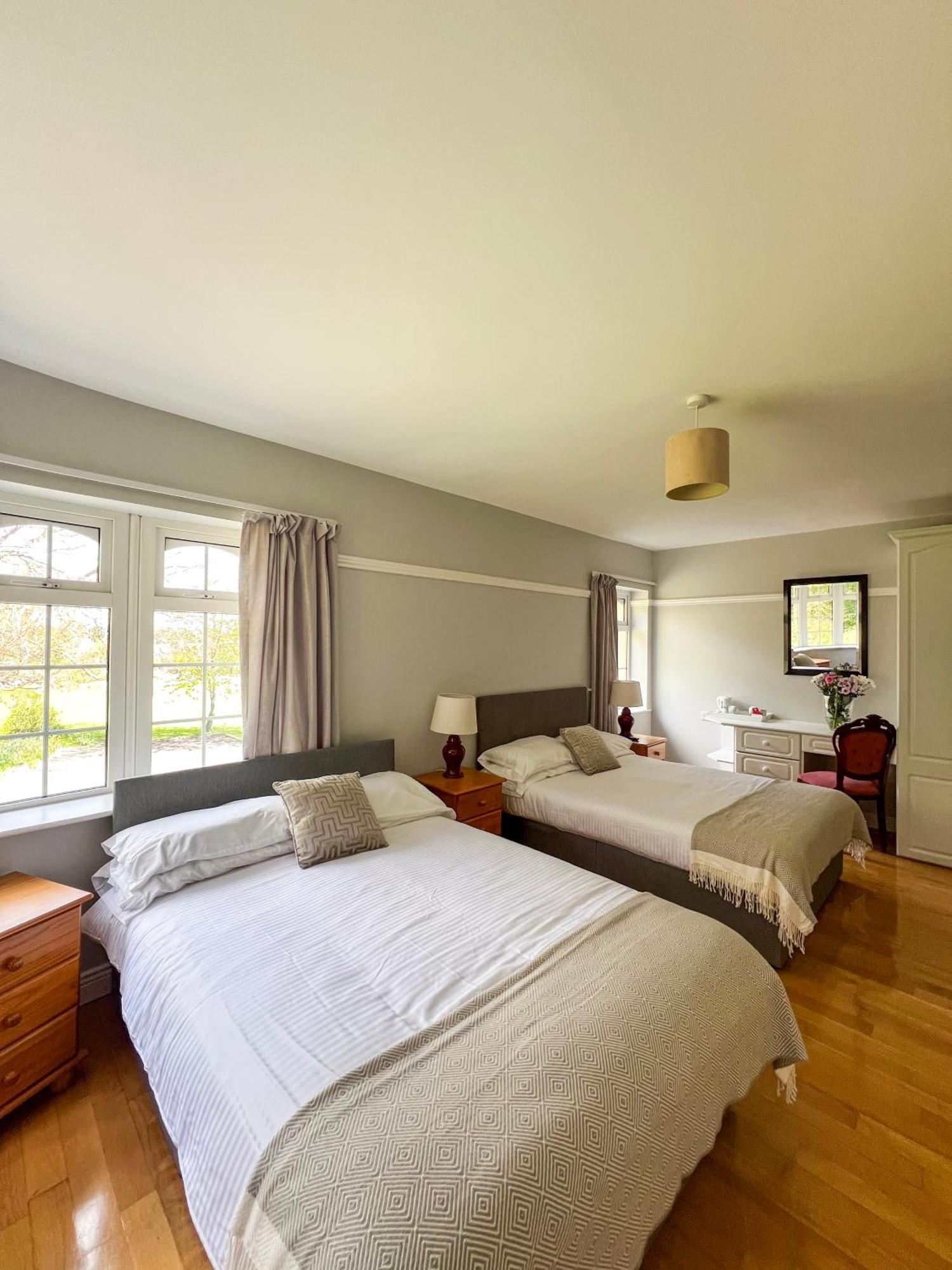 Woodville Lodge Guesthouse Κιλάρνεϊ Εξωτερικό φωτογραφία
